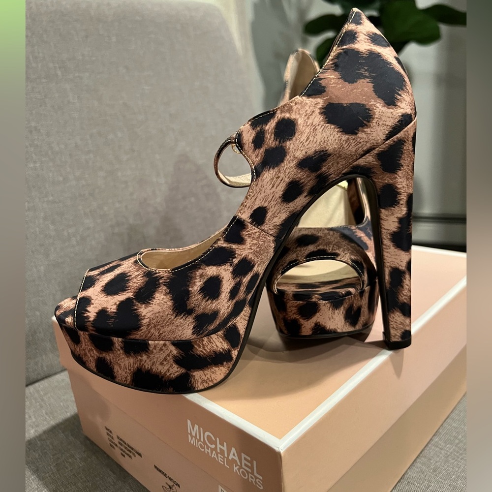 NEW Leopard Print Platform Heels
